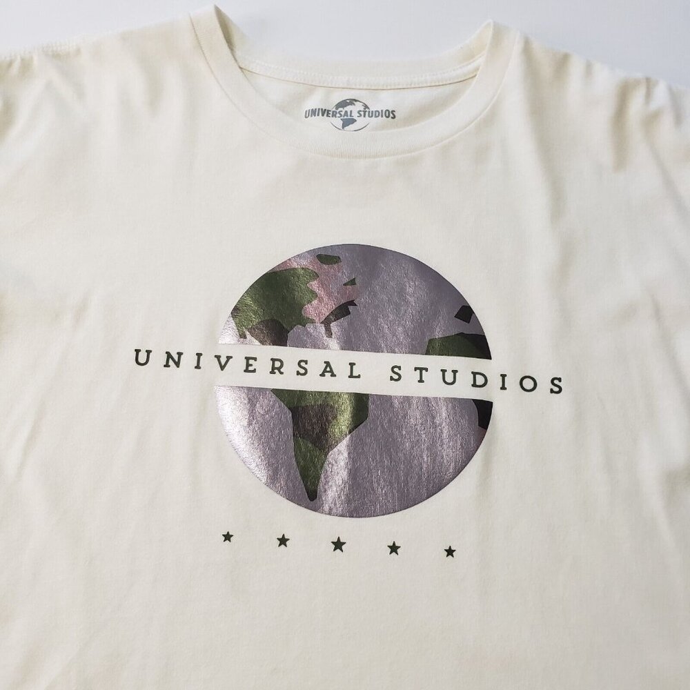 Universal Studios Women's Size Large Crop Top Ivory Green & Silver Globe Graphic - Picture 4 of 14